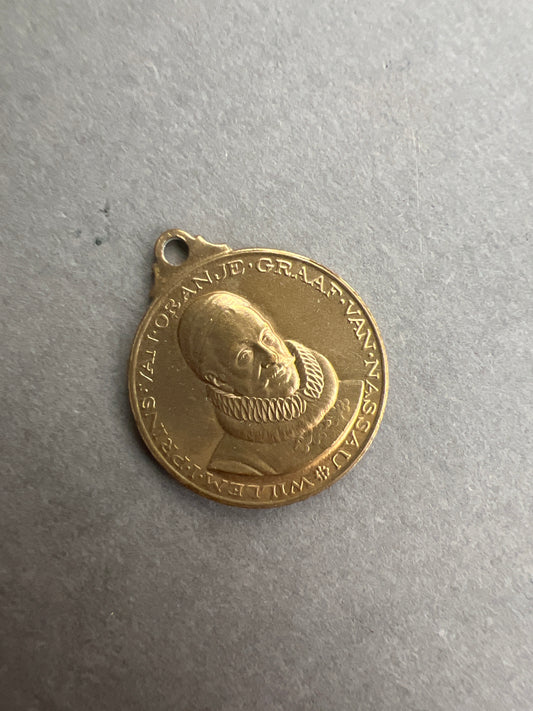 WW2 Hollandsk "Willem van Oranje, 1933" Medalje. Original.