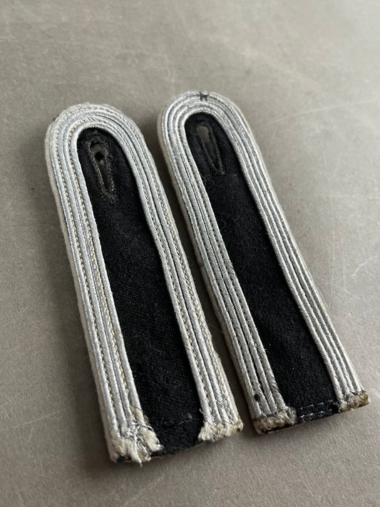 WW2 Tysk sæt skulderstropper fra RAD. Original.