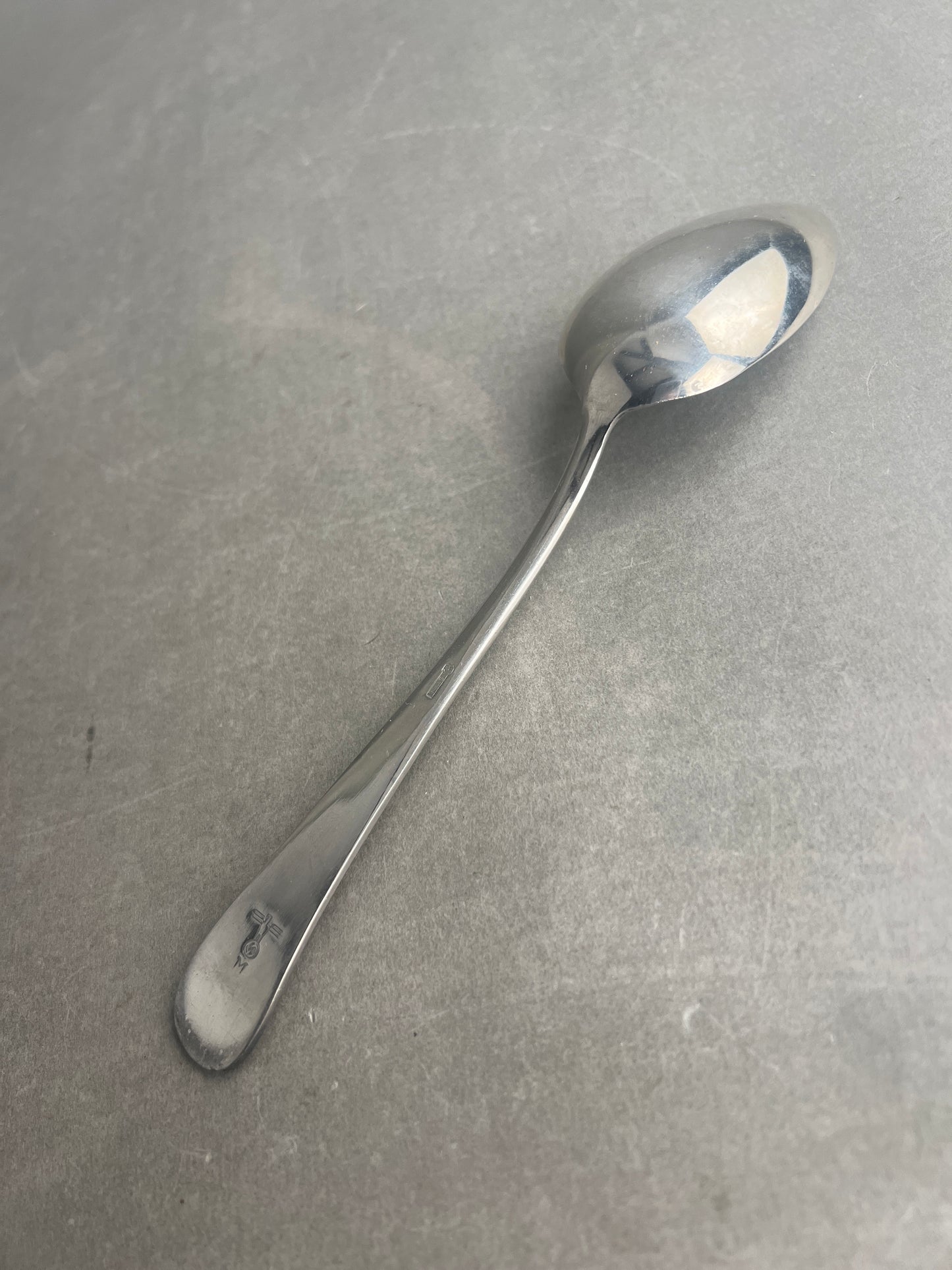 WW2 Tysk Kriegsmarine Kantine Ske. Godt stemplet. Original.