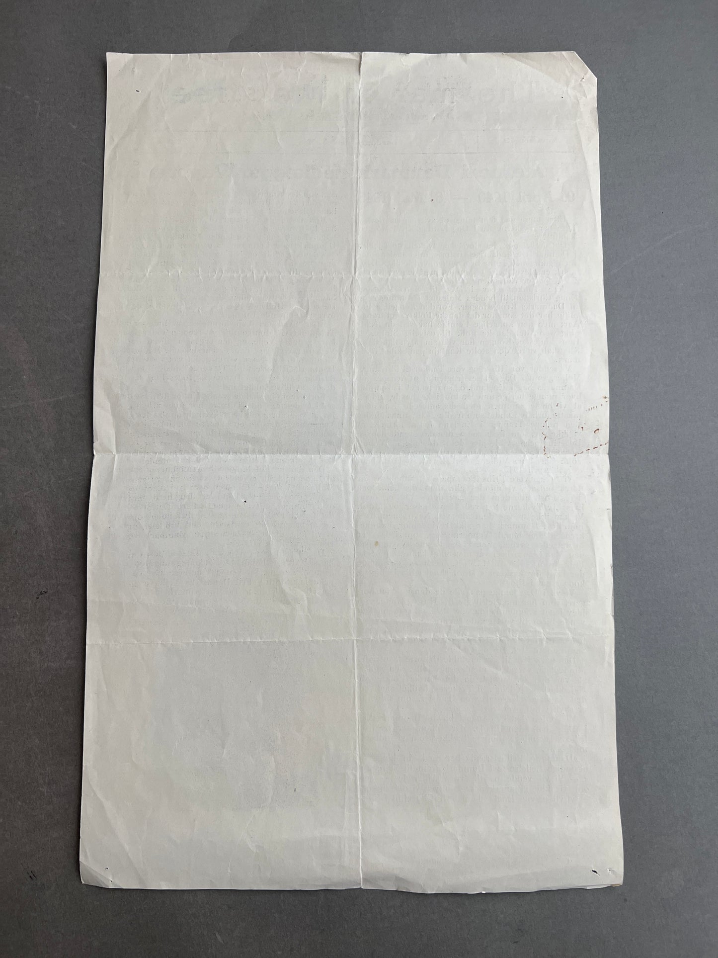 WW2 Dansk Illegal løbeseddel om Tyskernes kapitulation. Fra 5. maj 1945, udgivet af "Frit Danmark - Vejle". Original.