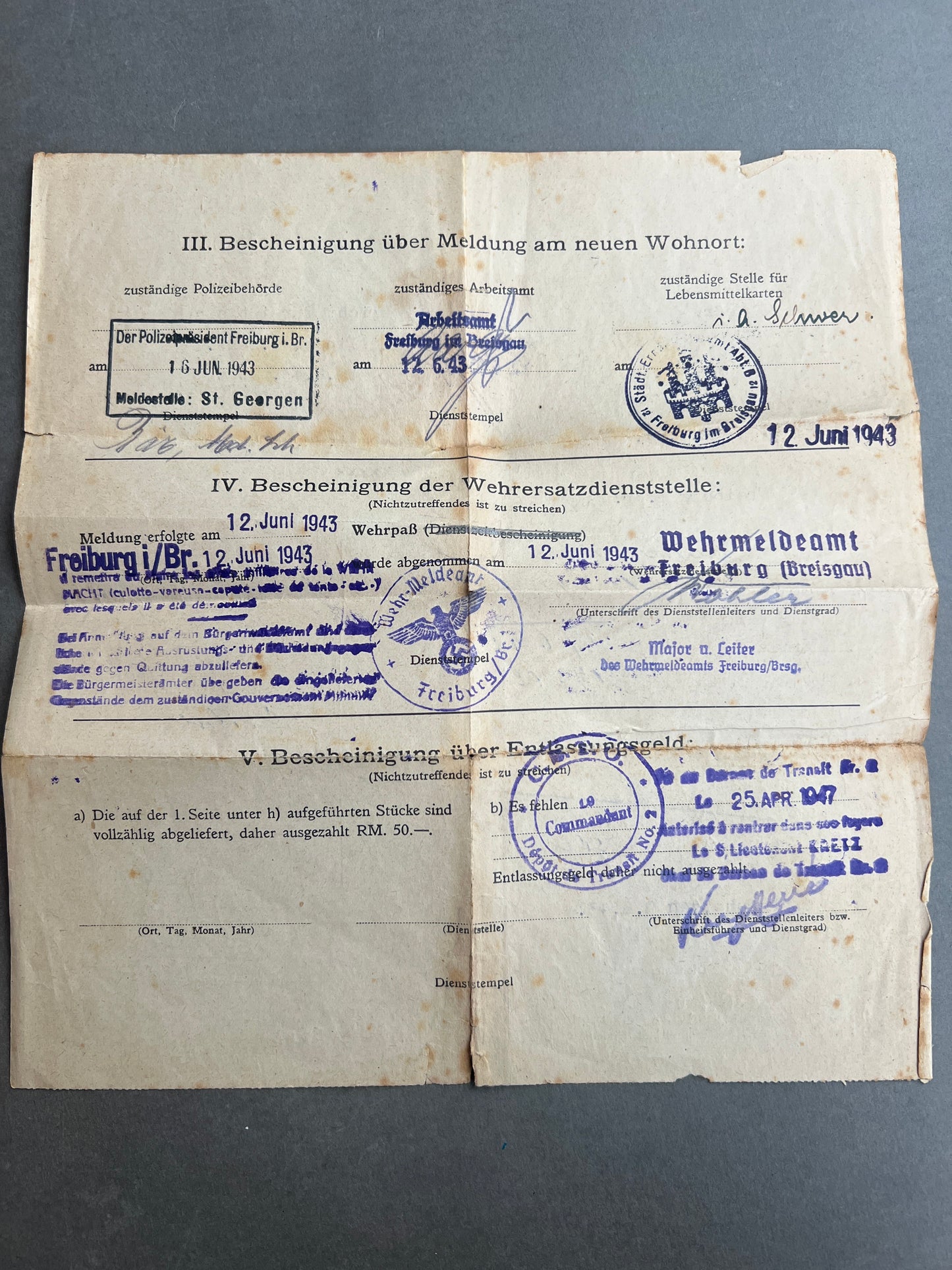 WW2 Tysk Wehrpass Lot fra en Gefreiter. Original.