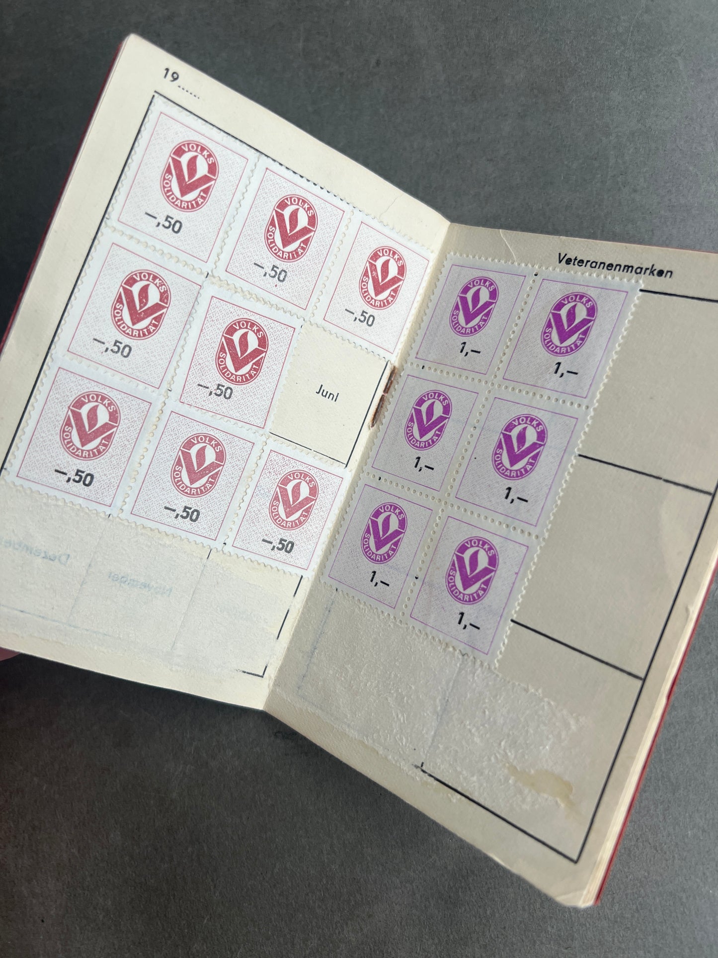 Østtysk DDR Medlemsbog. Godt udfyldt. Original.