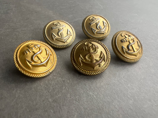 WW2 Tysk Kriegsmarine Uniformsknapper. 5 stk. Original.