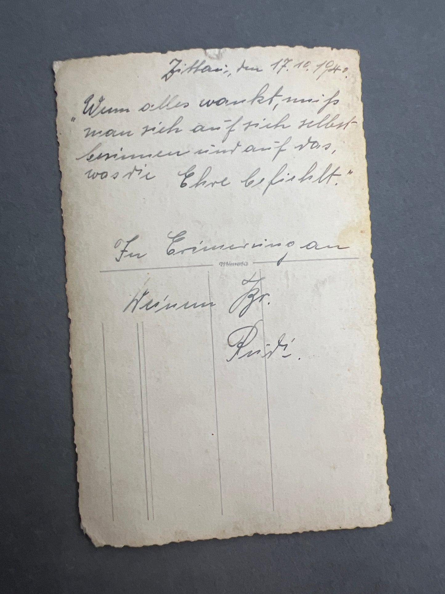 WW2 Tysk Wehrmacht Foto-postkort. Med medalje og båndspange. Original.