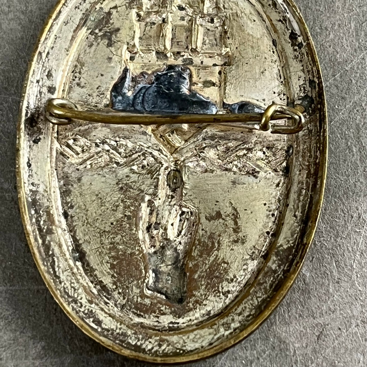WW2 Tysk Tidlig 1934 NSDAP Tinnie fra 1. partimøde "Parteigrundungsfeier". En af de bedre. Original.