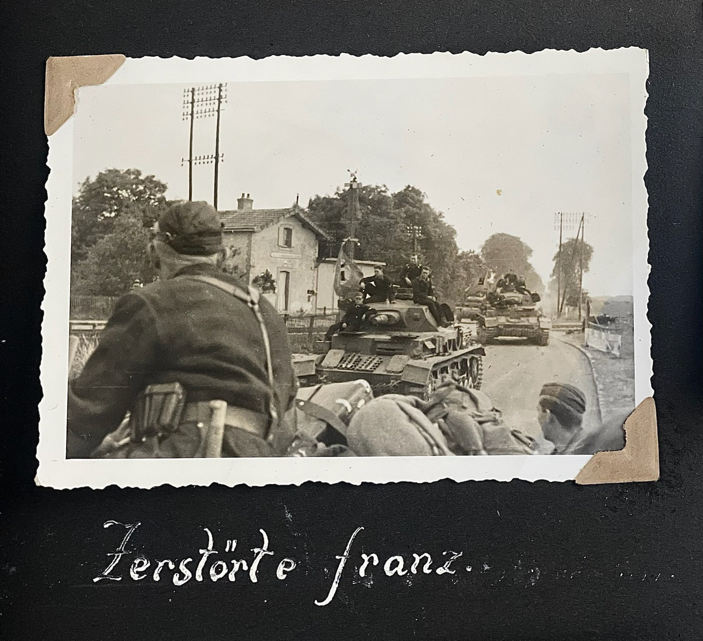 WW2 Tysk Wehrmacht Fotoalbum 1940'erne. MANGE(!) gode billeder fra felttoget i Frankrig. Original.