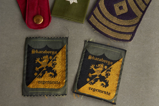 Blandet Militær Mærker. Original.