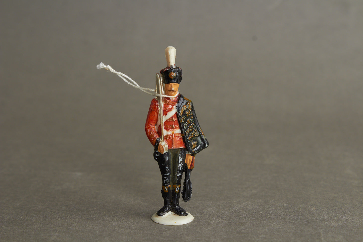 WW2 Tysk WHW Husar figur. En af de bedre. Original.