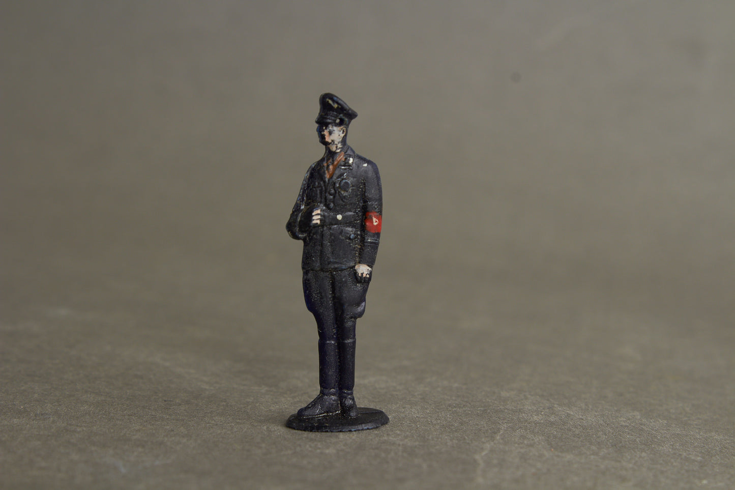 WW2 Tysk WHW Waffen-SS Figur. Ses ikke tit. Original.