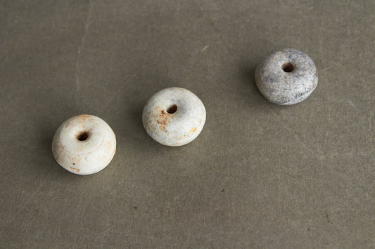 WW2 Tysk 3 stk. Porcelæn kugler til M24 Stavhåndgranat. Original.