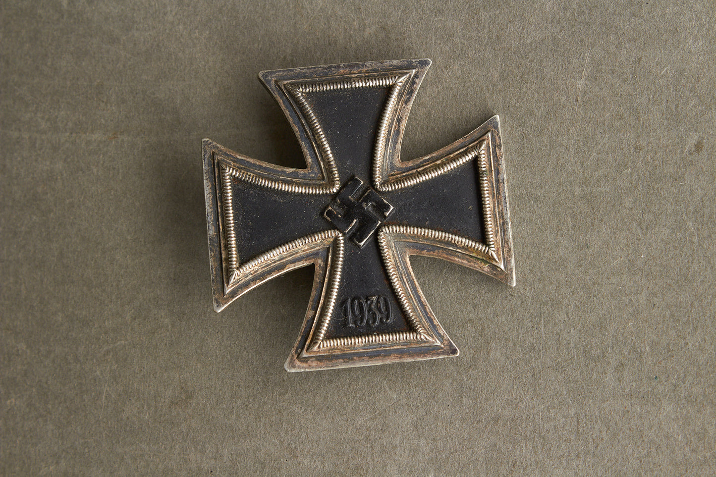 WW2 Tysk Jernkors 1. Klasse. Umærket Souval "Dipping 3". Original.