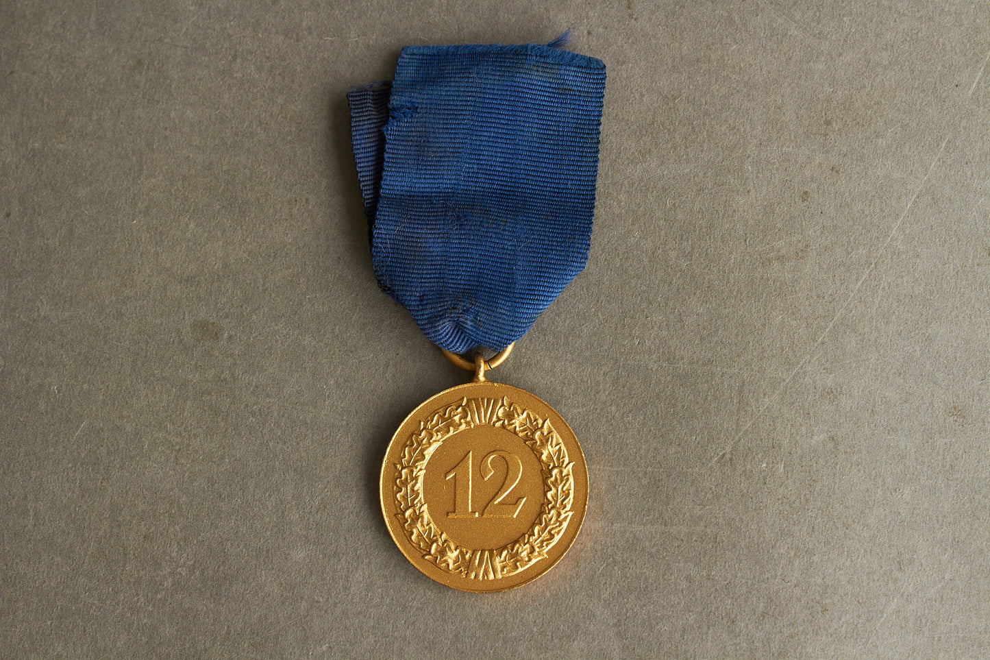 WW2 Tysk "12 års tro tjeneste" Medalje. Original.