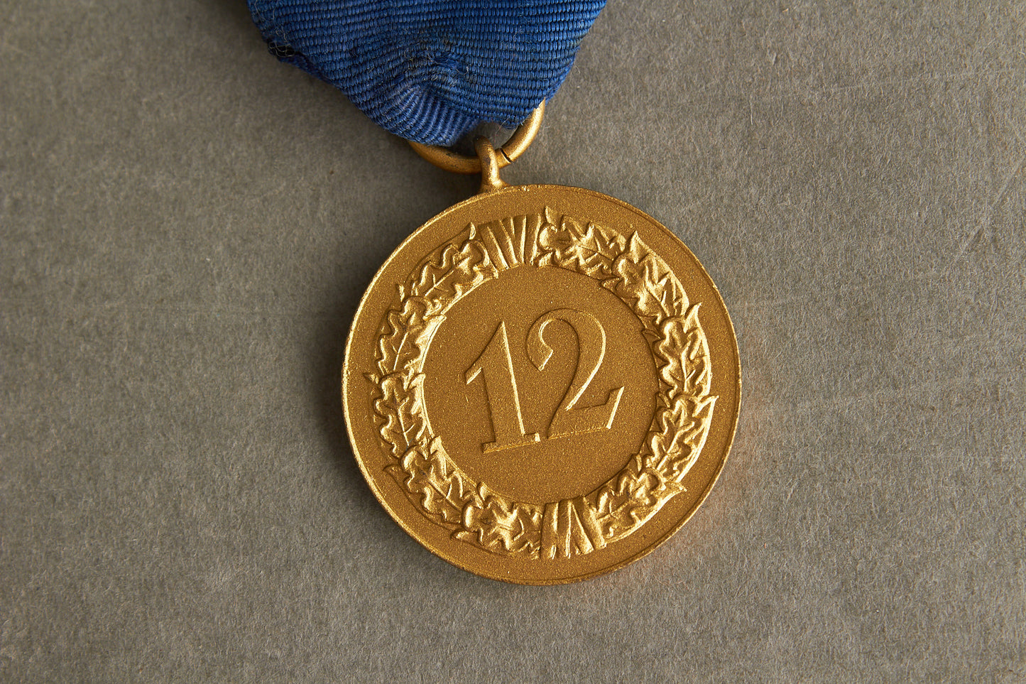 WW2 Tysk "12 års tro tjeneste" Medalje. Original.