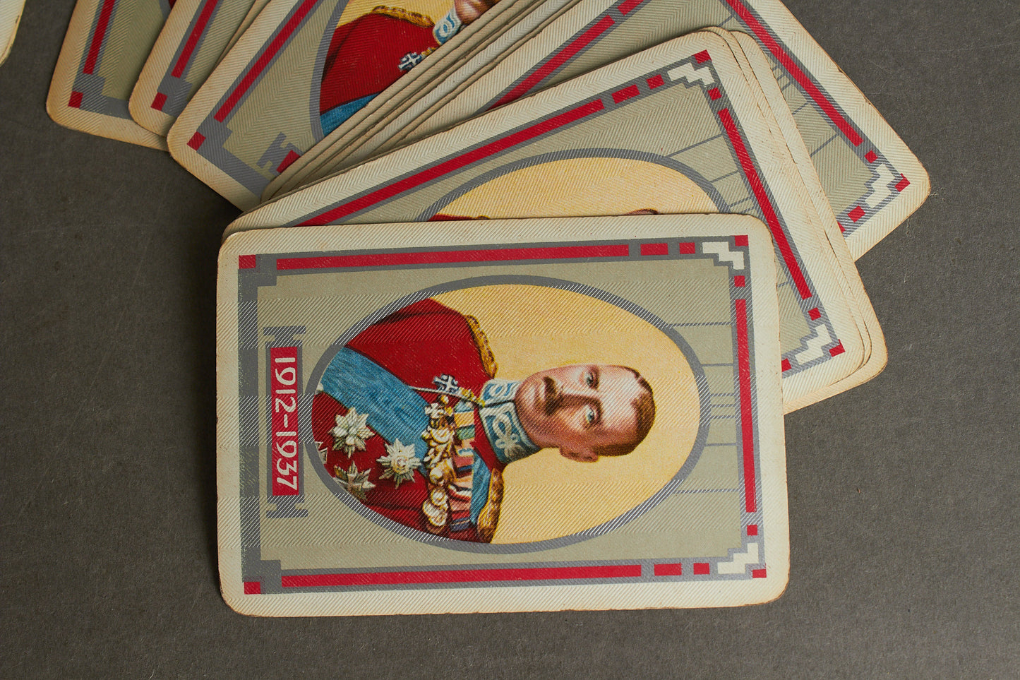 Dansk Kong Christian d. 10 Spillekort (komplet) i farver. Ses ikke tit. Original.