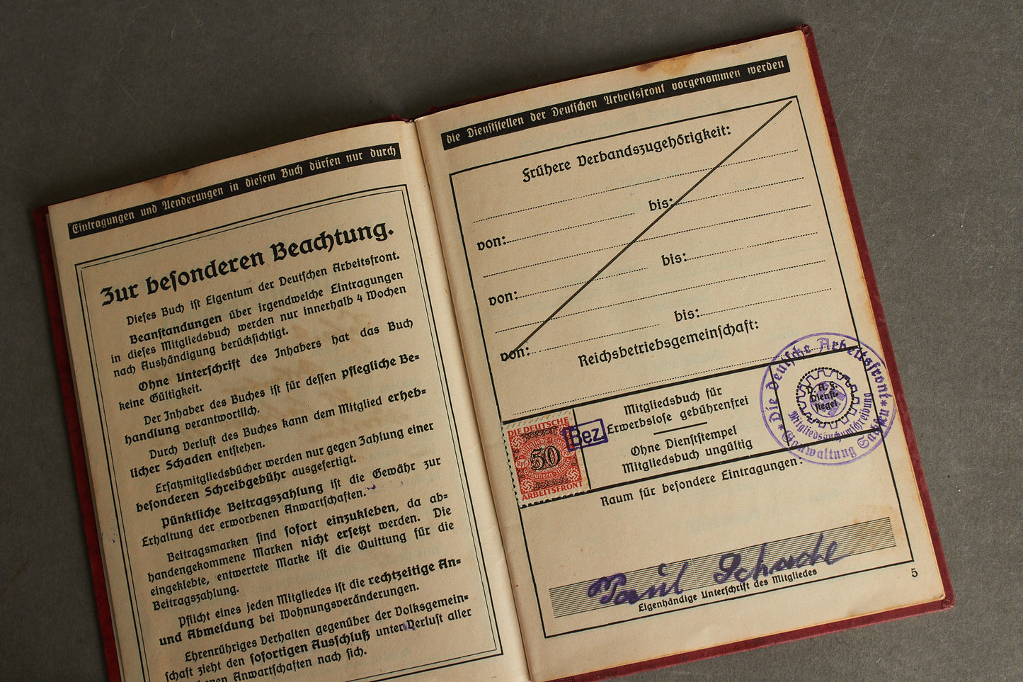 WW2 Tysk DAF Medlemsbog. Pænt udfyldt. Original.