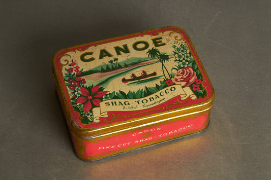 WW2 Dansk Tobaksæske. God til display. Original.