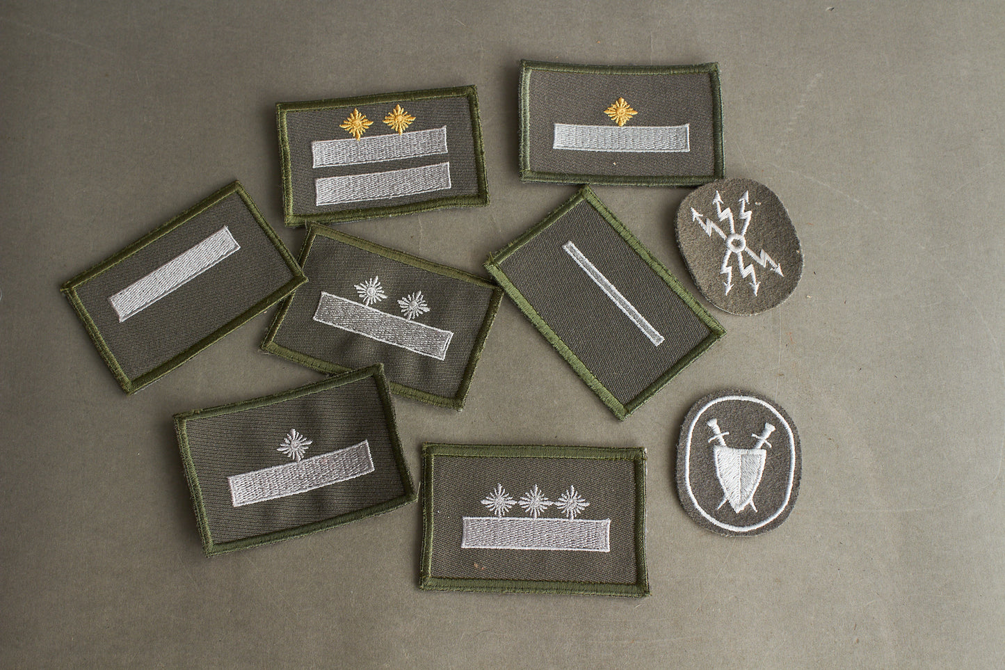 Vesttysk Bundeswehr Mærker. Original.