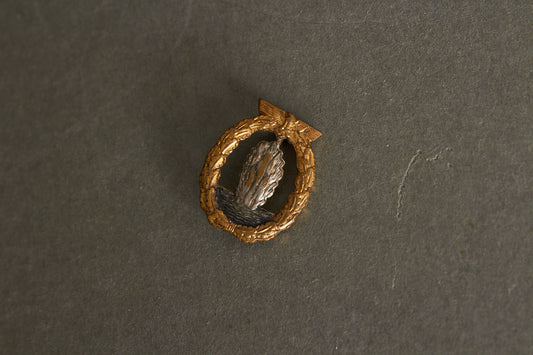 WW2 Tysk Kriegsmarine "Minensucher Kriegsabzeichen" Miniature. I Buntmetal. Original.