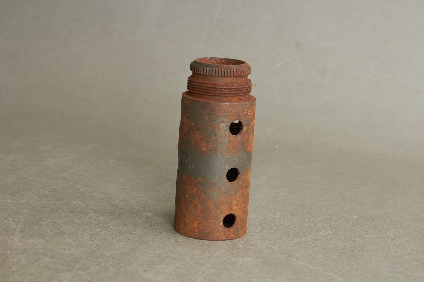 WW2 Engelsk Stengun Varmeskjold. Fundet i Danmark. Original.