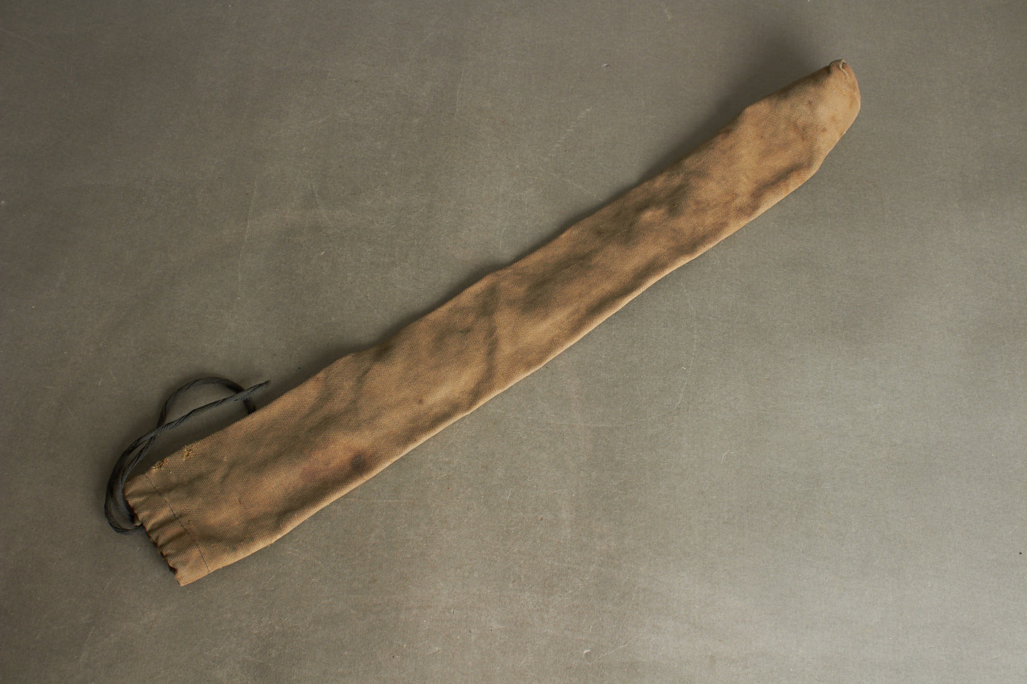 Fløjtehylster fra 1920/1930'erne. God til display. Original.