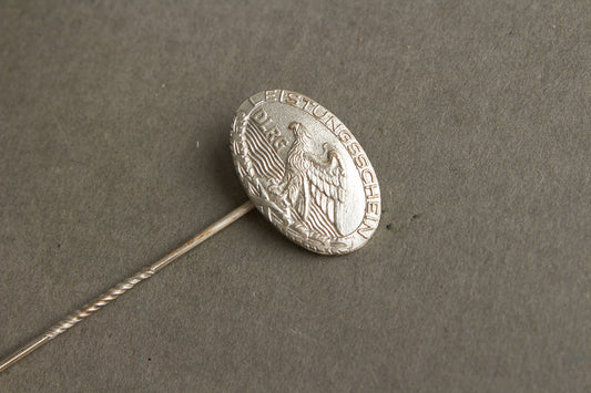 WW2 Tysk DLRG Medlemspin. Original.