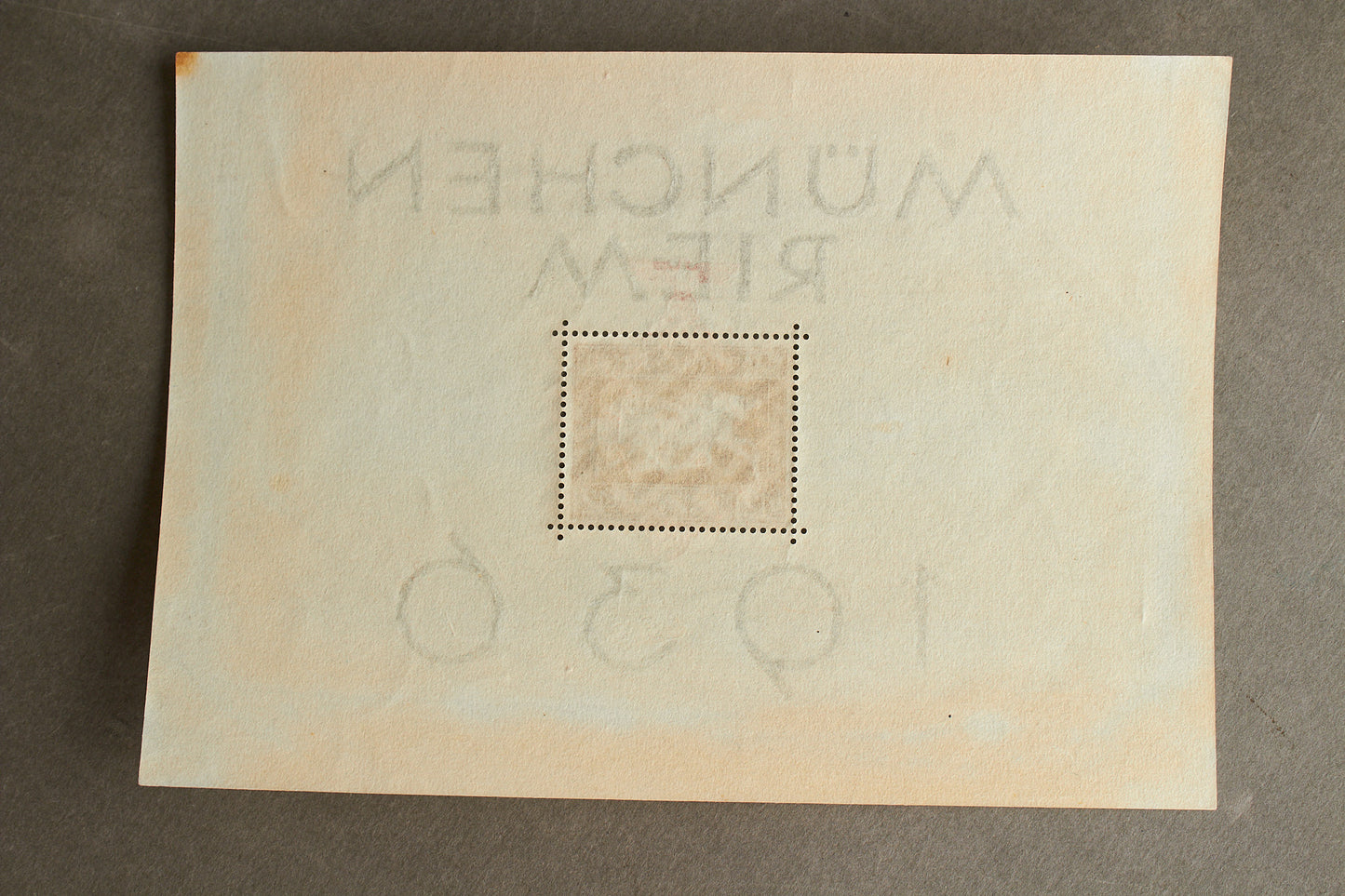 WW2 Tysk SA/NSDAP Frimærke på ark. Sjælden. Original.