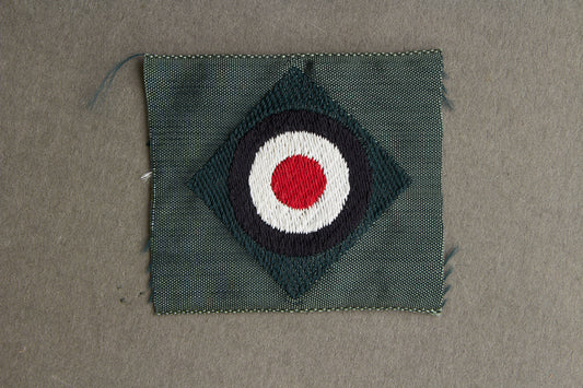 WW2 Tysk Wehrmacht Skråhue Korkade. Original.