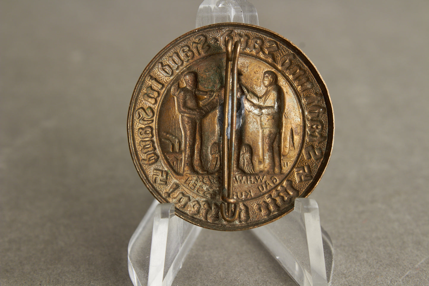 WW2 Tysk Tidlig 1933/34 WHW/NSDAP Tinnie. Original.