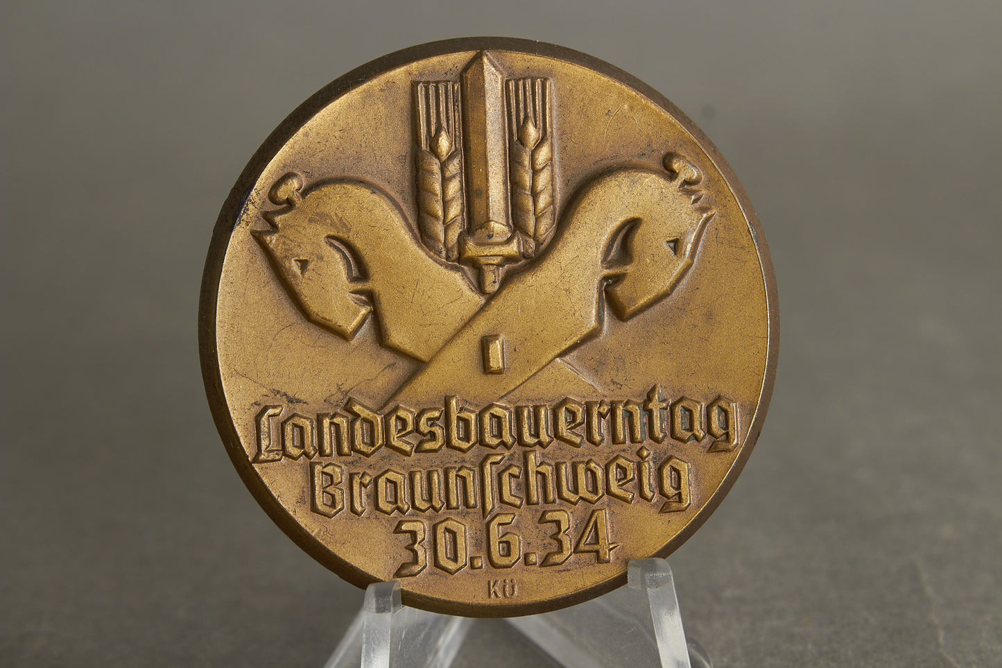 WW2 Tysk Tidlig "Landesbauerntag 1934" Tinnie. Sjælden. Original.