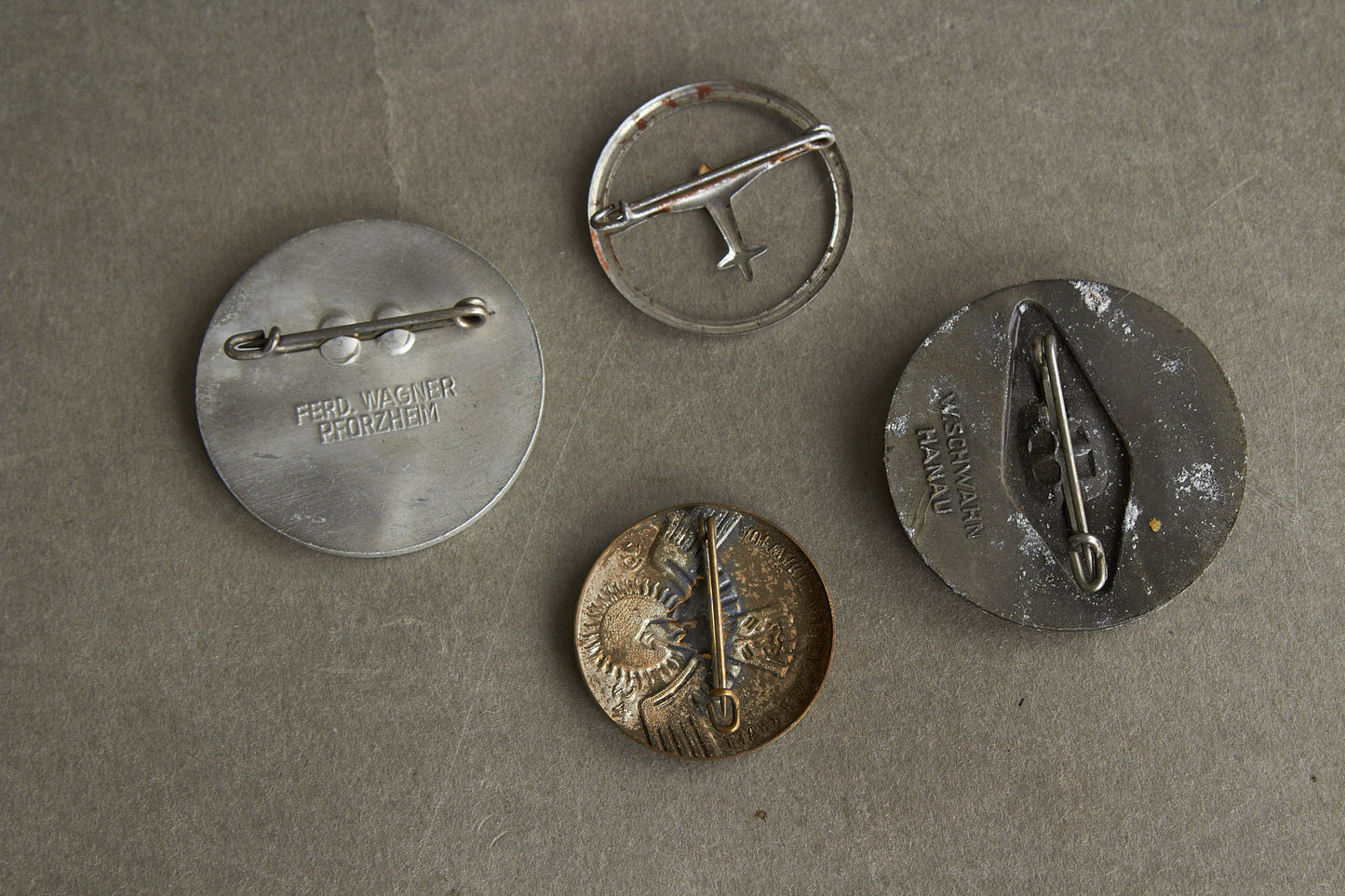 WW2 Tysk Blandet Lot Tinnies. Original.