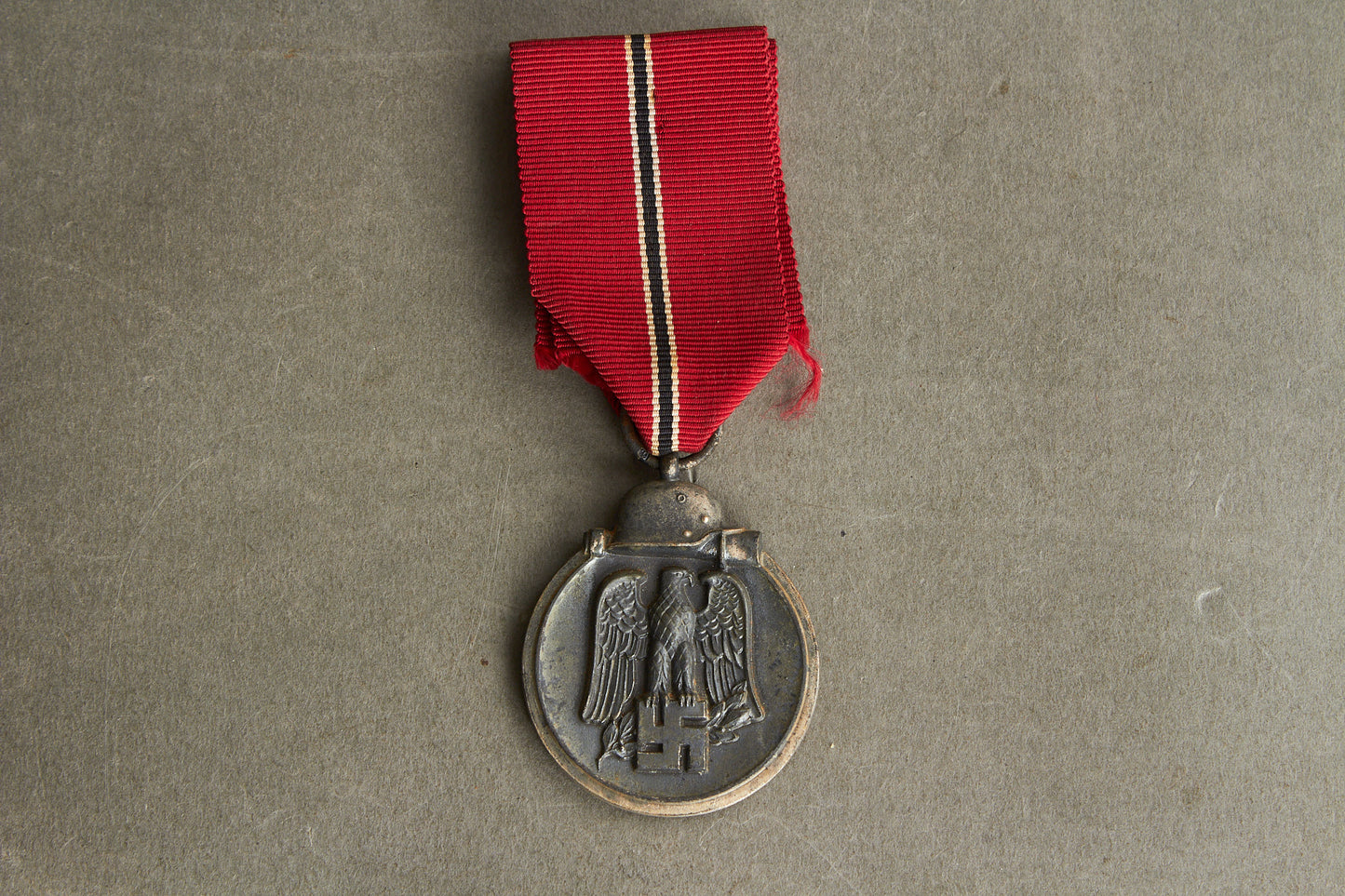 WW2 Tysk Østfront Medalje. Fremstiller 6 i ringen. Original.