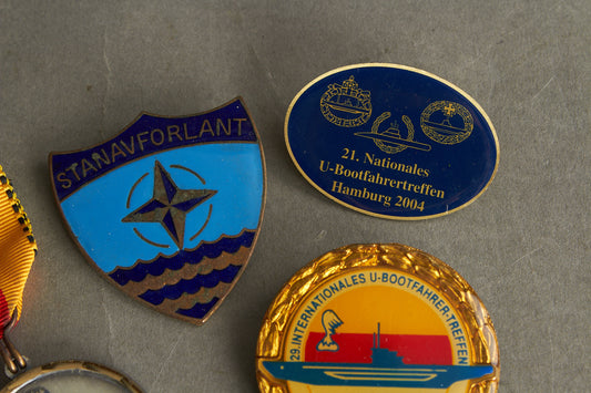 WW2 Tysk Kriegsmarine Ubåds Veteranforeningspins fra 1950'erne. Original.