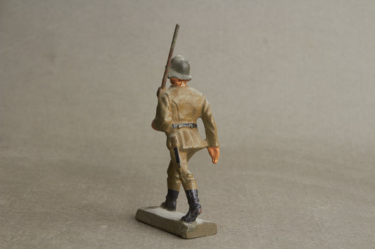 WW2 Tysk Lineol Legetøjssoldat. Original.