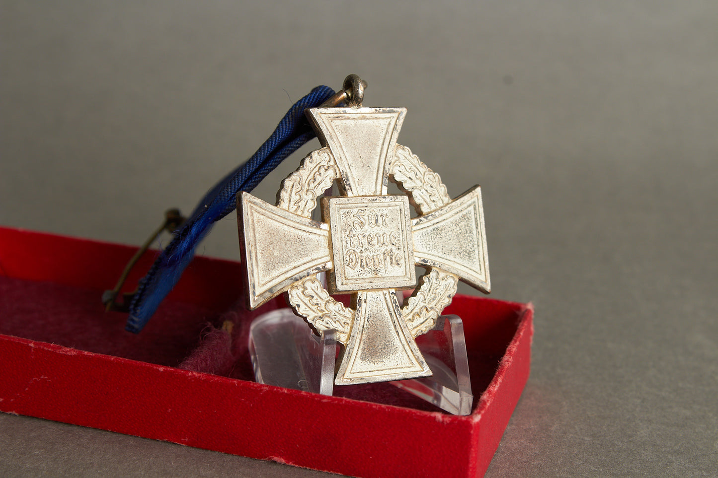 WW2 Tysk Treudienst 25 år i æske. Original.