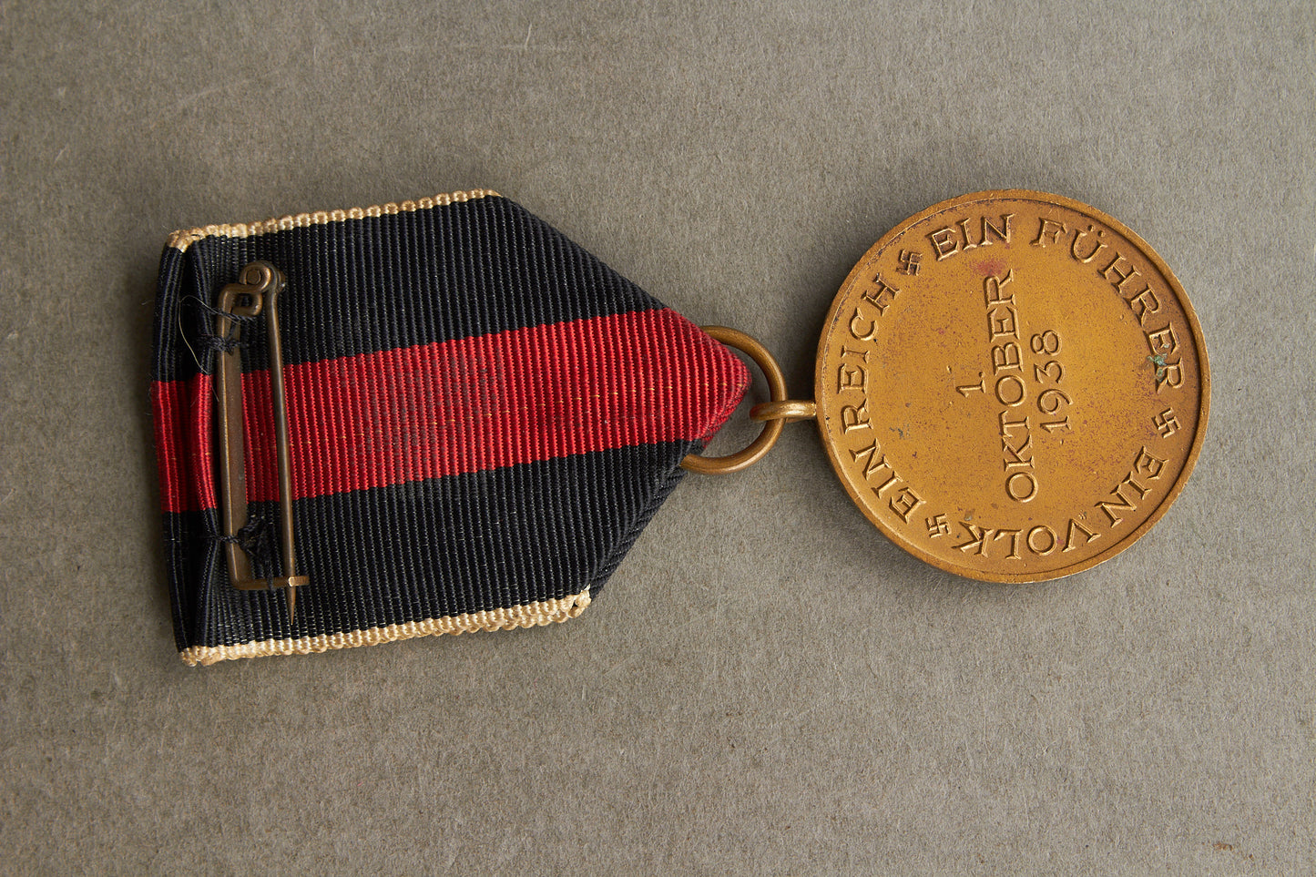 WW2 Tysk 1. Oktober 1938 Medalje. Original.