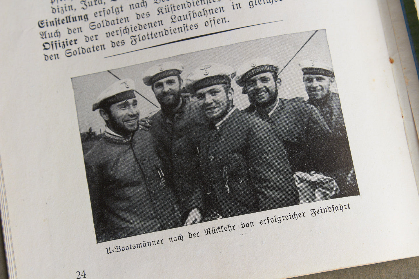 WW2 Tysk Kriegsmarine Hæfte. Original.