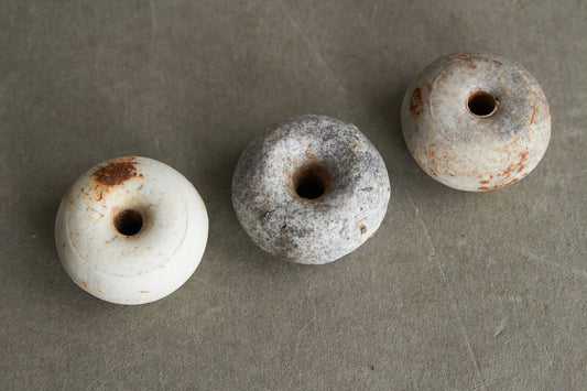 WW2 Tysk 3 stk. Porcelænskugler til Stavhåndgranaten. Original.