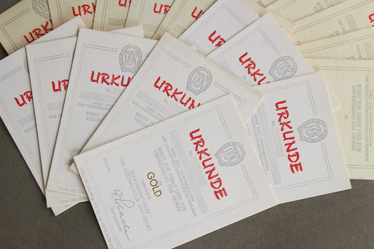 Østtysk DDR Stort Lot af 26 urkunder. Original.