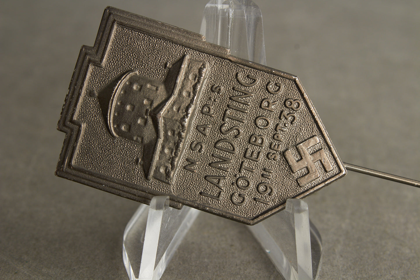 WW2 Tysk/Svensk "NSAP" (Nationalsocialistiska Arbetarepartiet) Landsting 1938 Tinnie. Se beskrivelse.