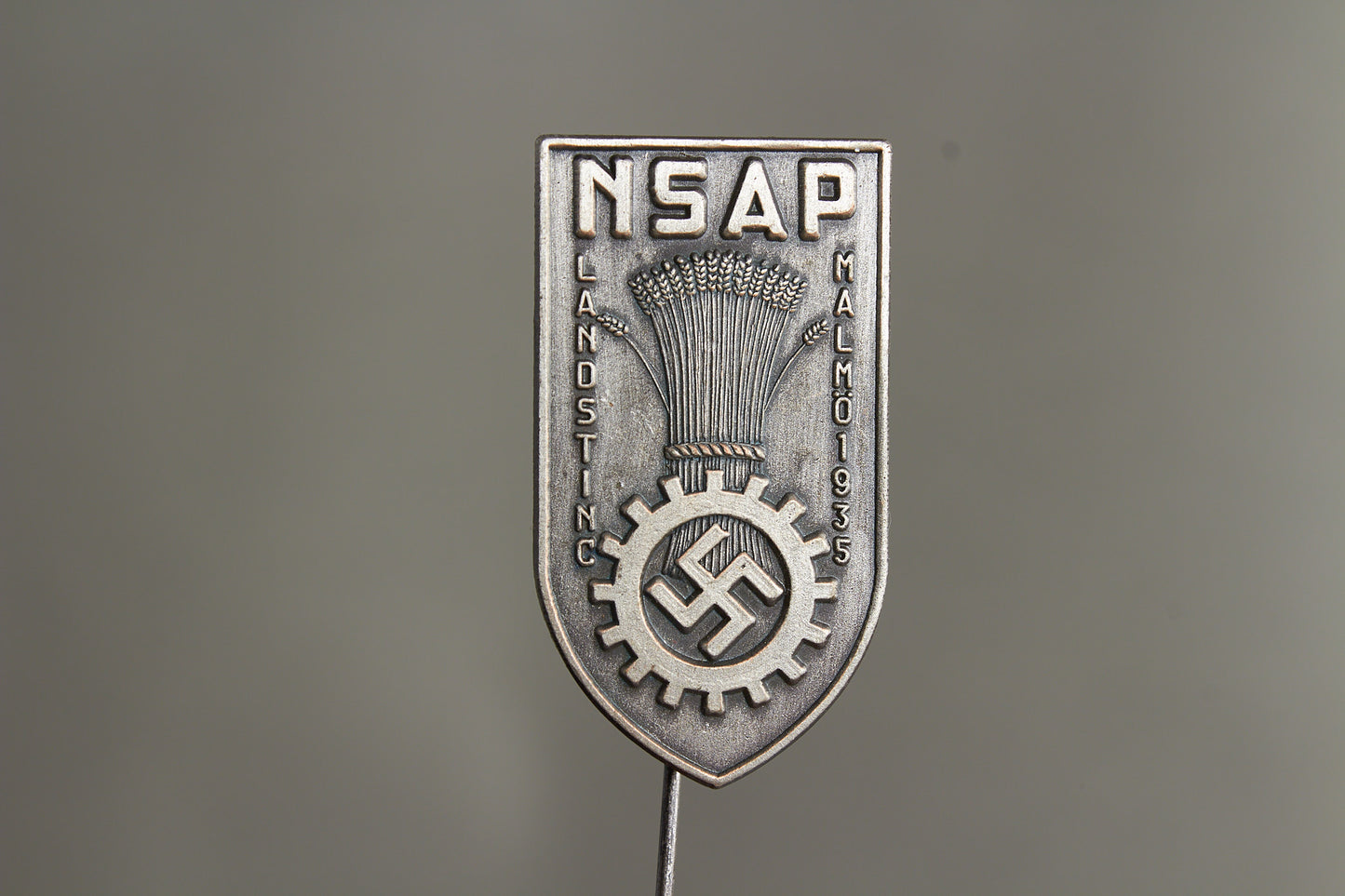 WW2 Tysk/Svensk "NSAP" (Nationalsocialistiska Arbetarepartiet) Landsting 1935 Tinnie. Se beskrivelse.