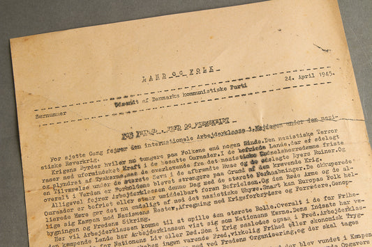 WW2 Dansk Illegalt Blad/Løbeseddel. Særnummer fra "Danmarks Kommunistiske Parti Centralkomiteen". Original.