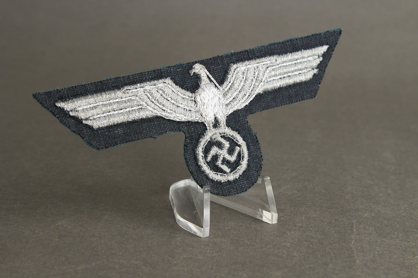 WW2 Tysk Tidlig Wehrmacht brystørn. Original.
