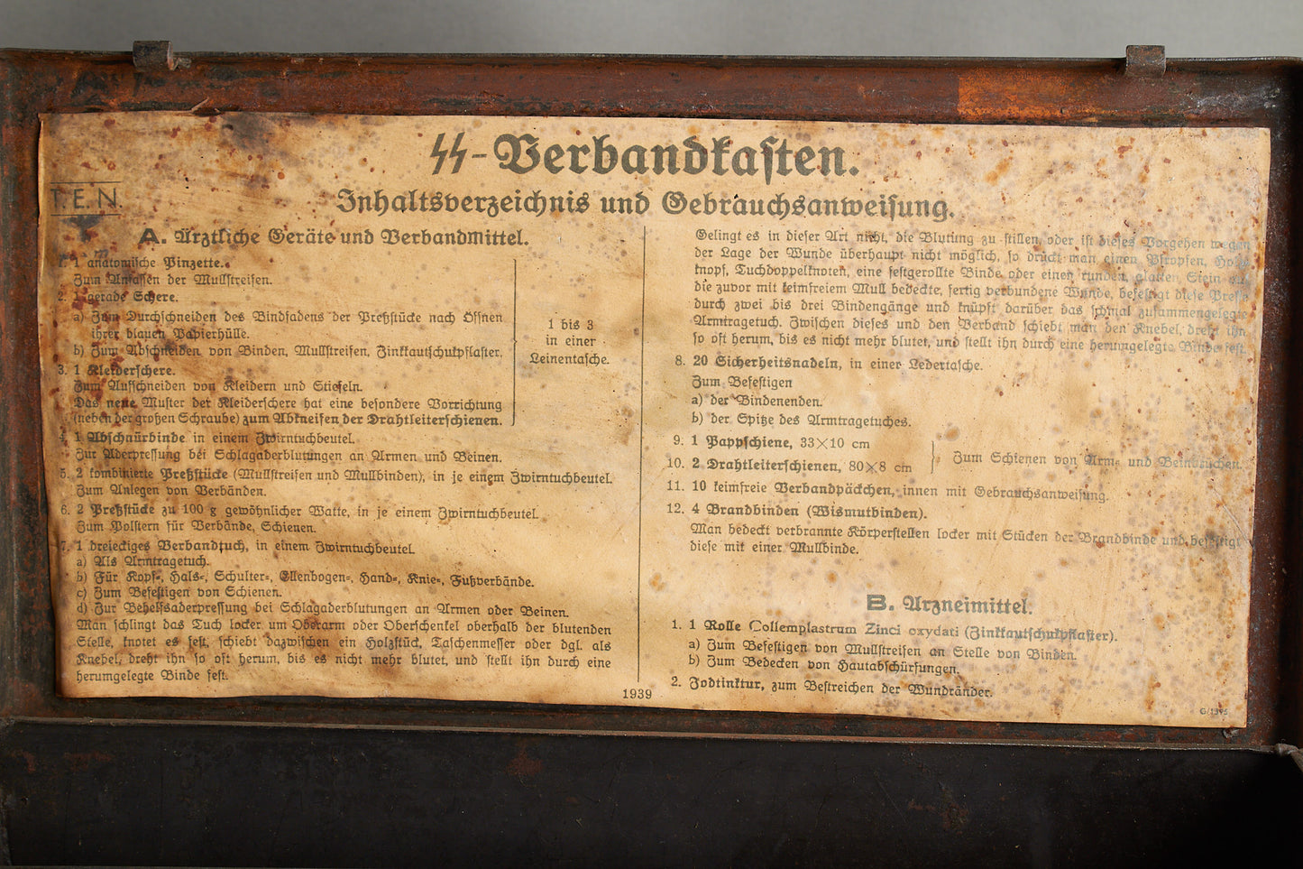 WW2 Tysk Waffen-SS "SS-Verbandkasten". Se beskrivelse. Original