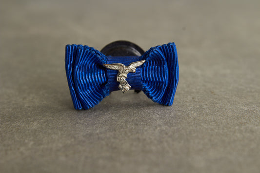 WW2 Tysk Luftwaffe "Dienstauszeichnung für 18 Jahre" Knaphulsspange. Sjælden. Original.