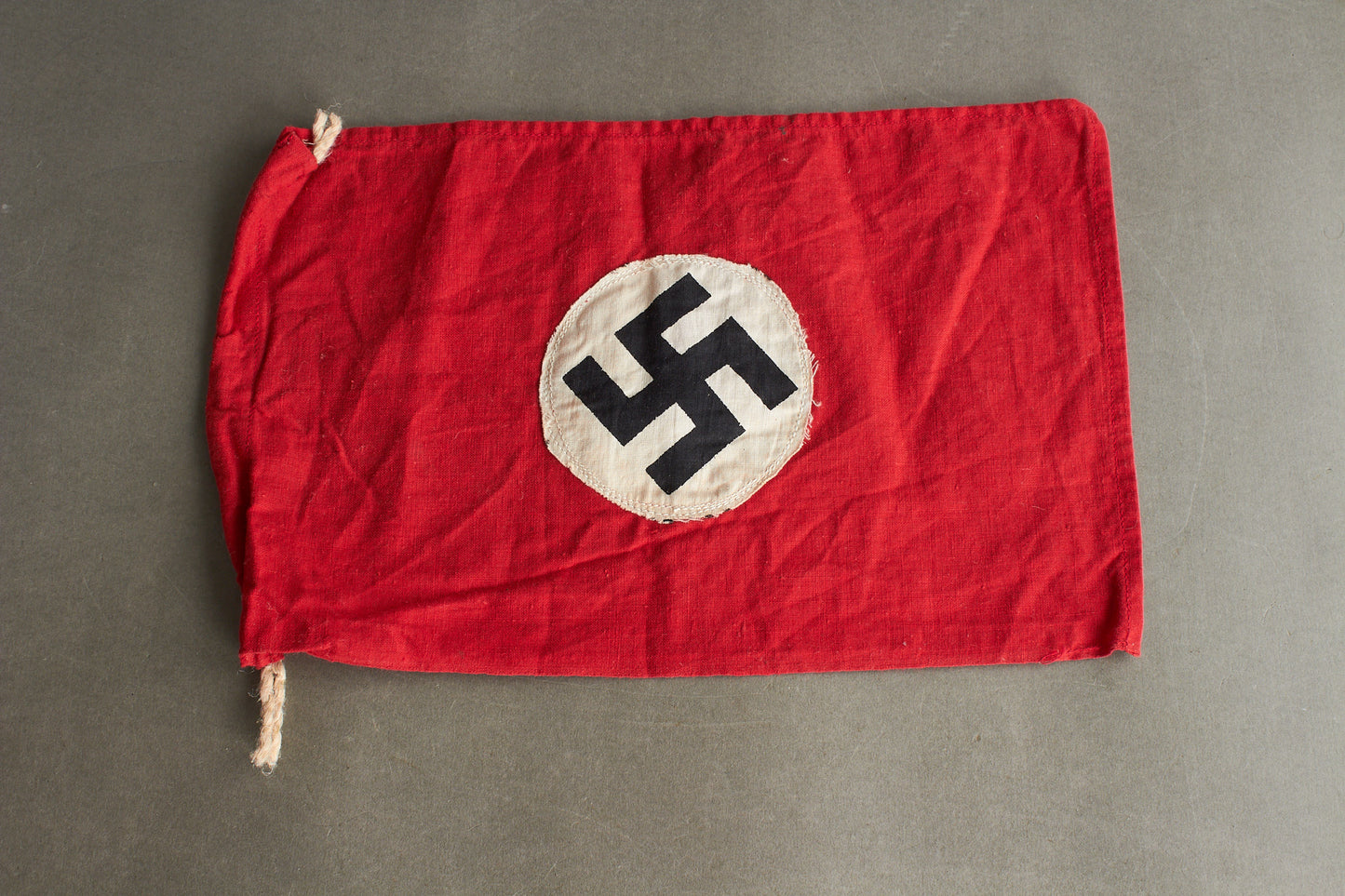 WW2 Tysk NSDAP Firkantet Vimpel. Original.