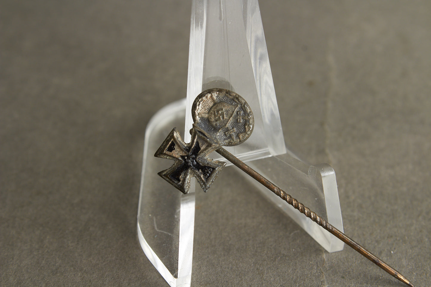 WW2 Tysk Jernkors og Sårettegn i Sølv Miniature Pin. Original.