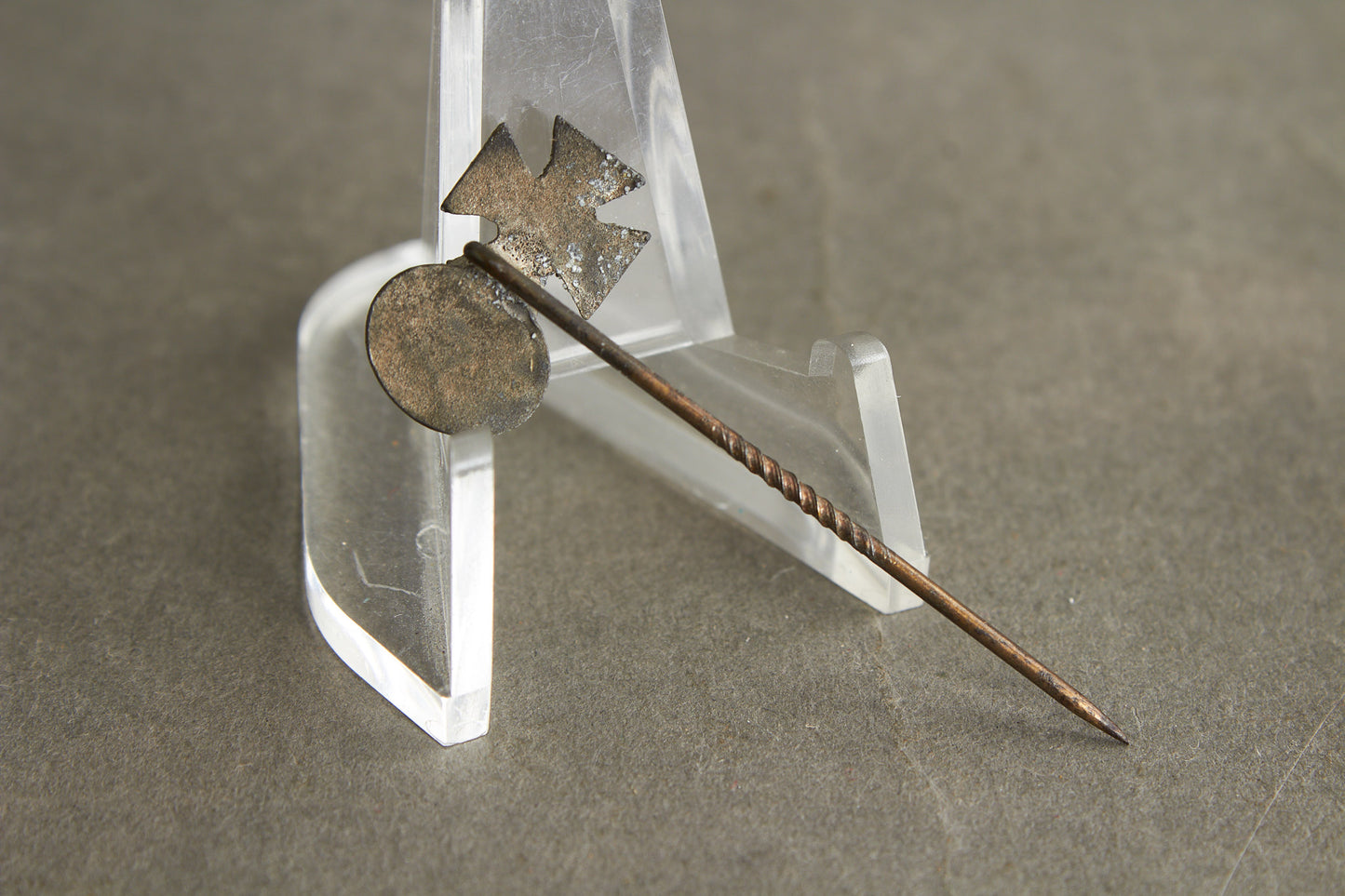 WW2 Tysk Jernkors og Sårettegn i Sølv Miniature Pin. Original.