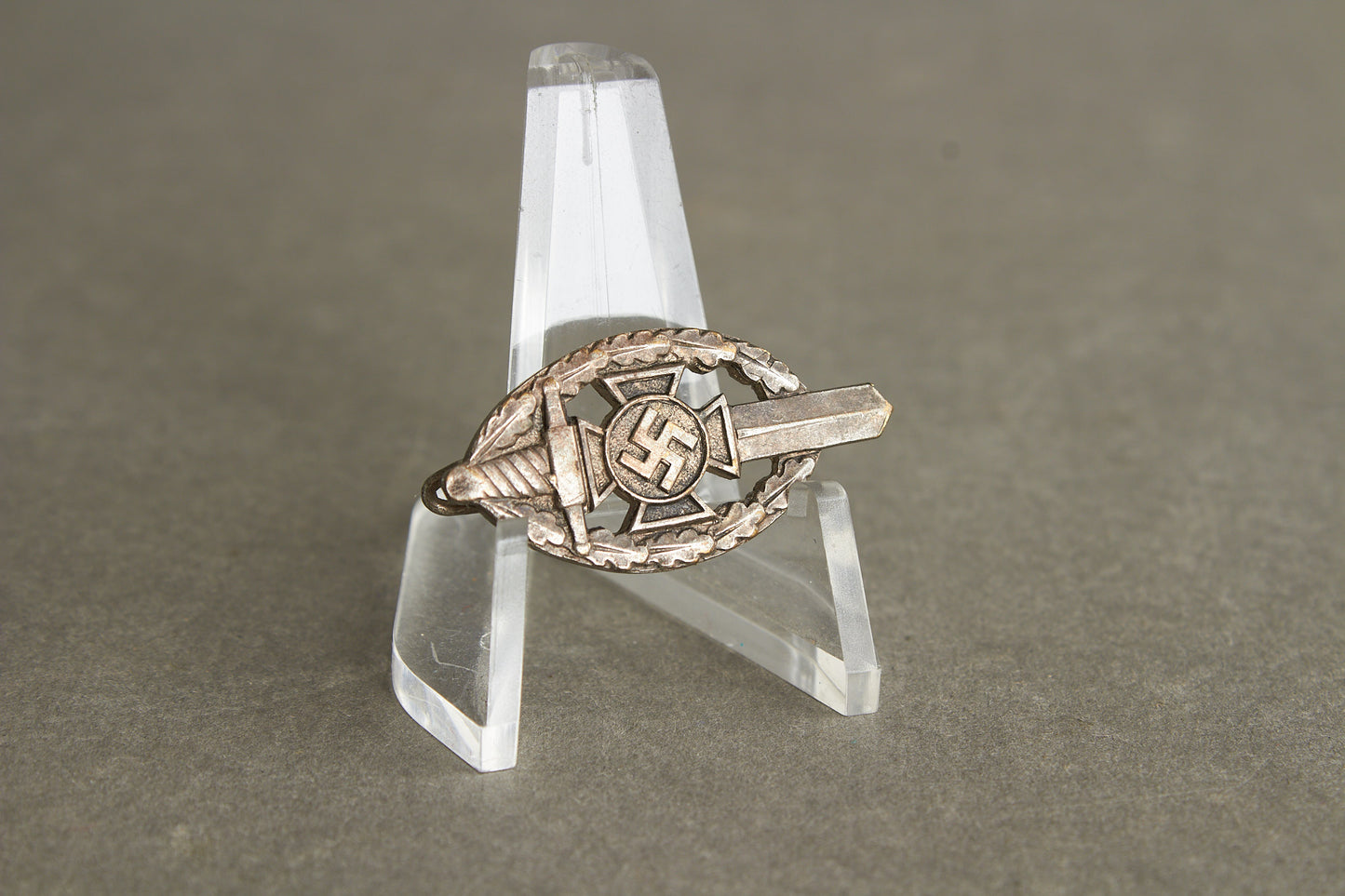 WW2 Tysk NSKOV Medlemsmærke. Original.