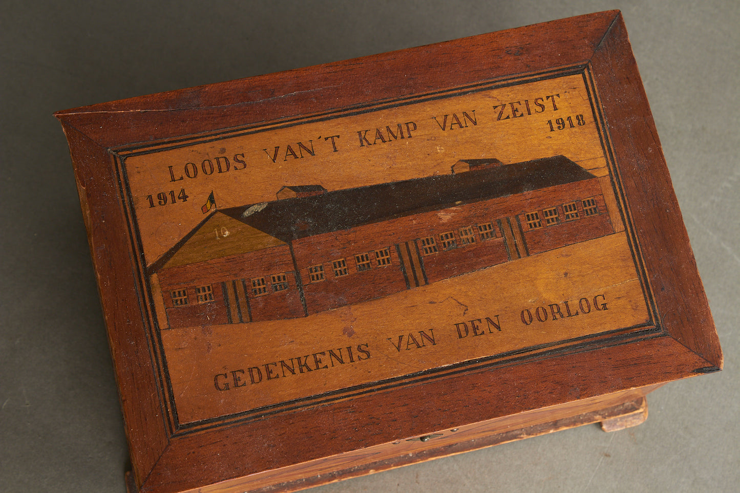 WW1 Hollandsk Minde Smykkeskrin for Krigen 1914-1918. Flot håndarbejde. Original.