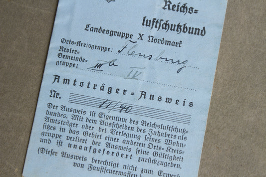 WW2 Tysk Reichs Luftschutzbund "Ausweis" fra Flensborg. Original.
